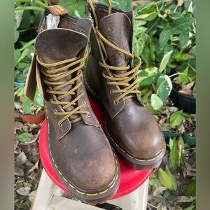 Dr Martens made in England brand new size 5